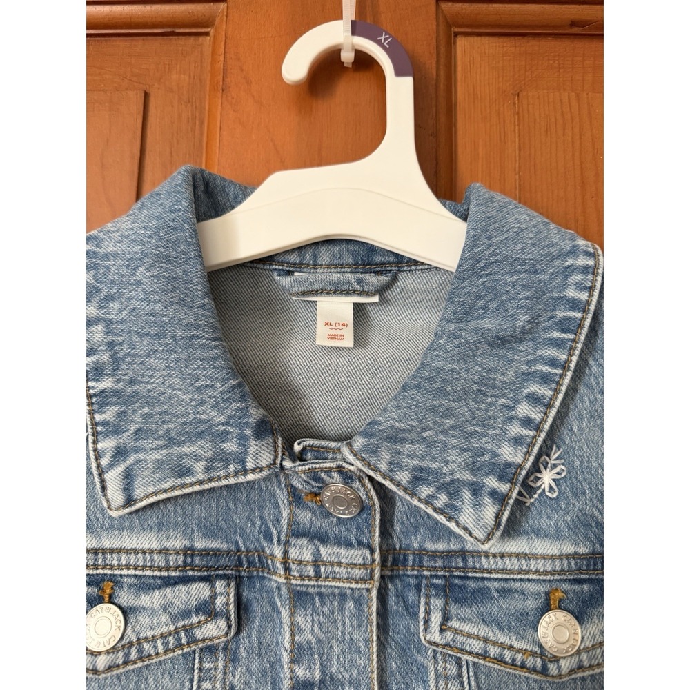 Girls Cat & Jack Floral Embroidered Denim Jacket White Stitched Daisy Size XL - Picture 4 of 7